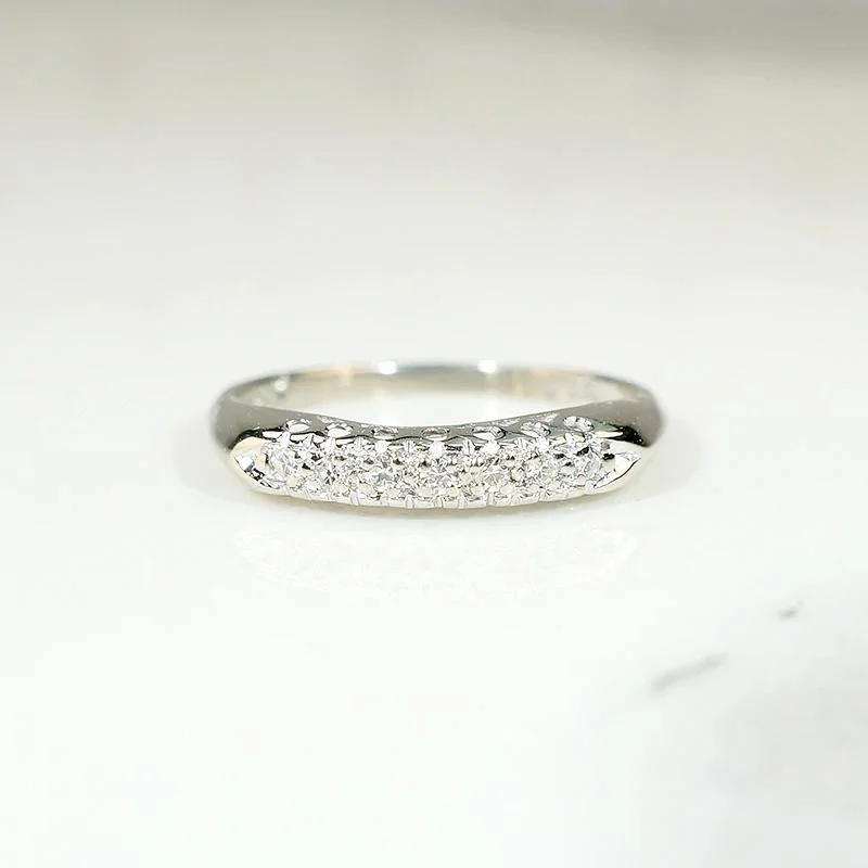 ladies ring brushed diamond-Timeless 1940s Diamond & White Gold Band