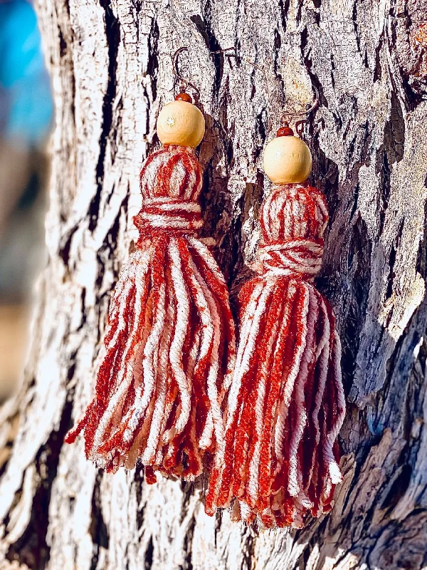 ladies earrings leaf garnet-Handmade Yarn Tassel Earrings