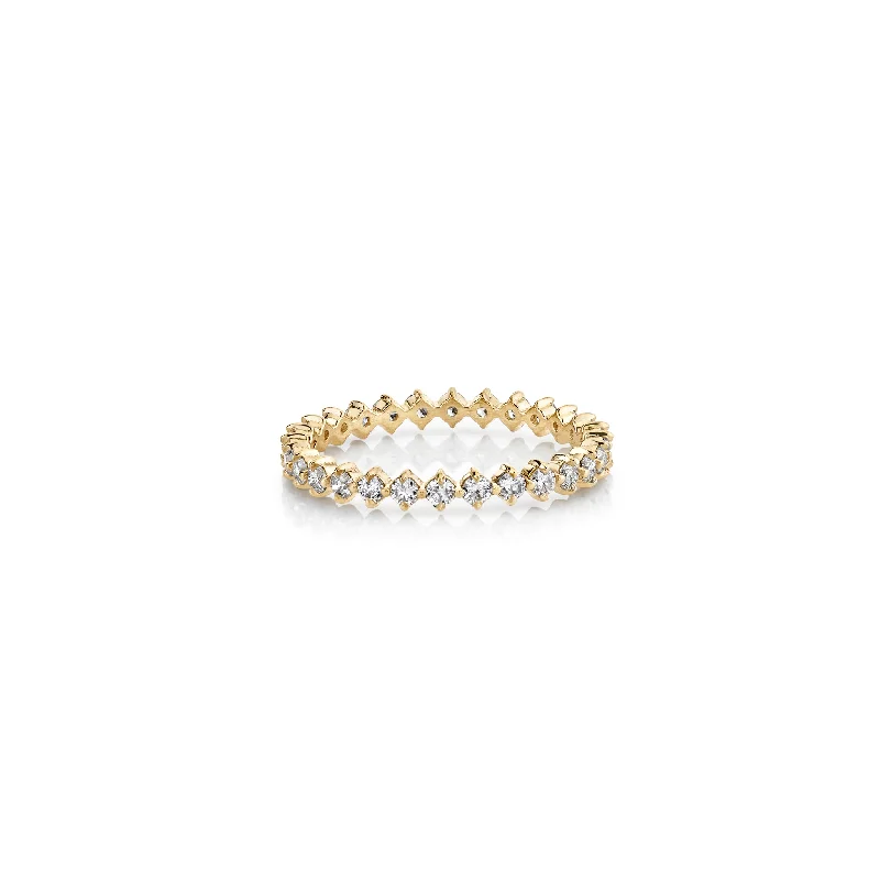 ladies ring delicate cluster-Éclat Eternity Band